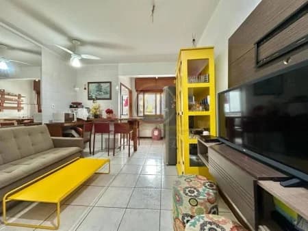 Apartamento de 1 dormitório à venda em Capão da Canoa, no bairro Centro, ref. 5149.